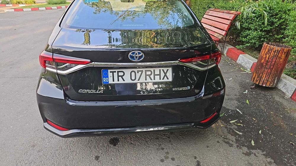 TOYOTA Corolla 2023 — imagine 3