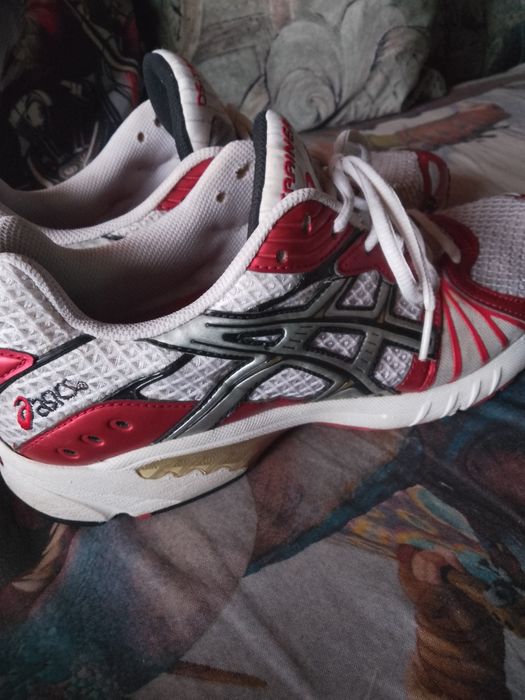 Маратонки Asics gel  45 номер