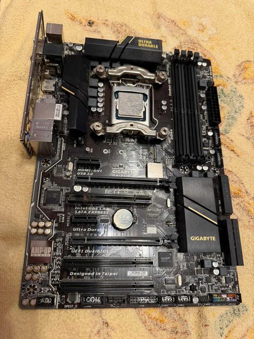 Kit PC gaming: i7 + 16GB RAM DDR4 + SSD HyperX 240GB + Gigabyte Z170