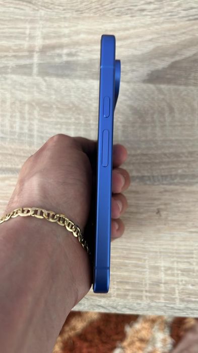 Vând Google pixel 10