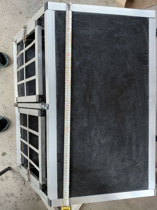 Транспортна клетка за кучета