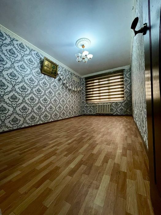Срочно сотилади 2 хона 3 хона қилинган  75 м² сквозной 5этаж 5 этажли
