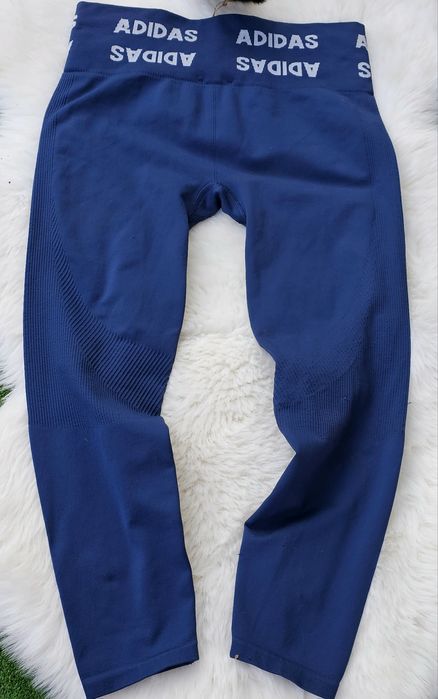 Adidas оригинален дамски клин Л размер