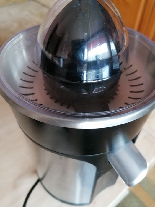 Електрическа сокоизтисквачка