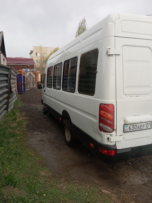 Продам автобус 2013 г.
