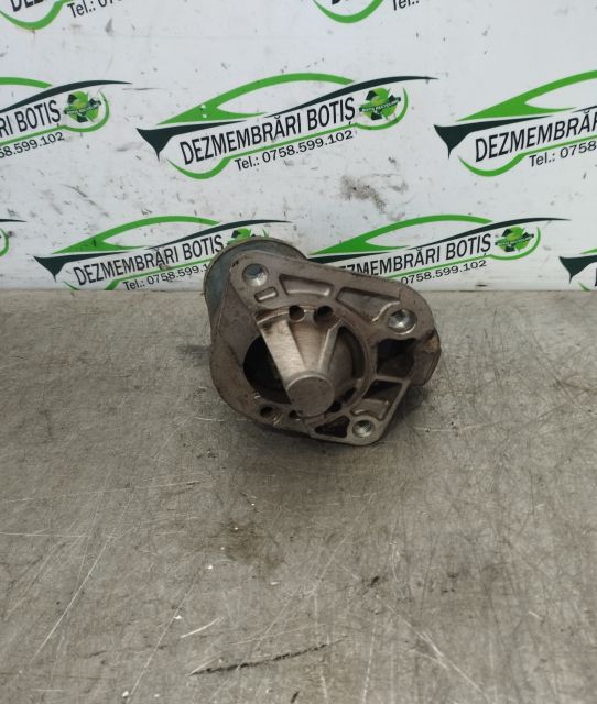 Electromotor 8200240487 Dacia Logan prima generatie
