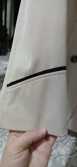 Kuzgi plash ayollarniki