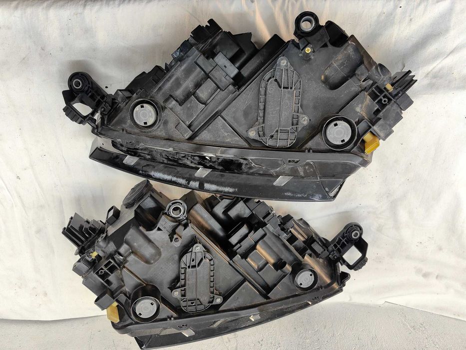 Оригинални  фарове  Шкода Скала  Skoda Scala Full Led