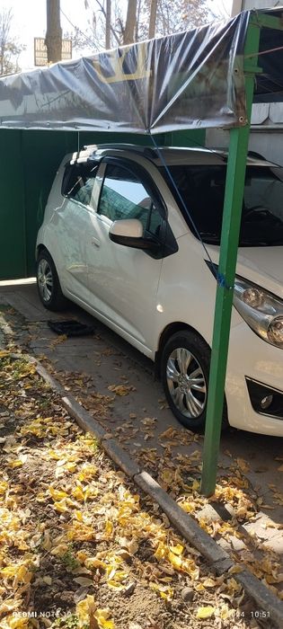 Срочно свой Спарк 2015 белый