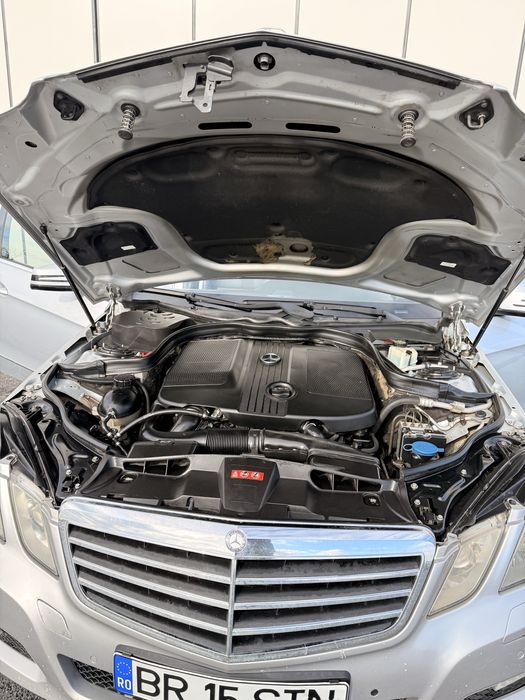 Mercedes e 220 w212