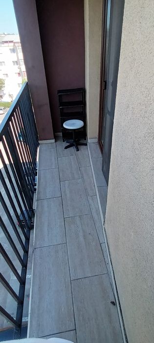 Persoana fizica închiriez apartament decomandat cu 2 camere  mobilat și utilat