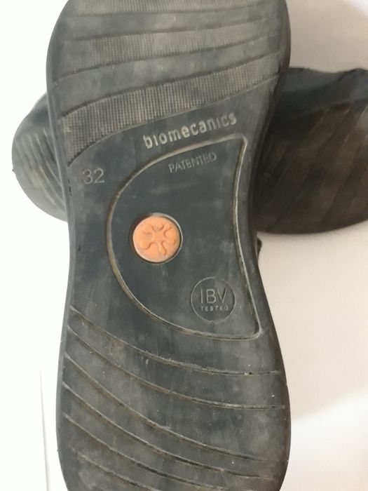 Школьные  кожанные туфли