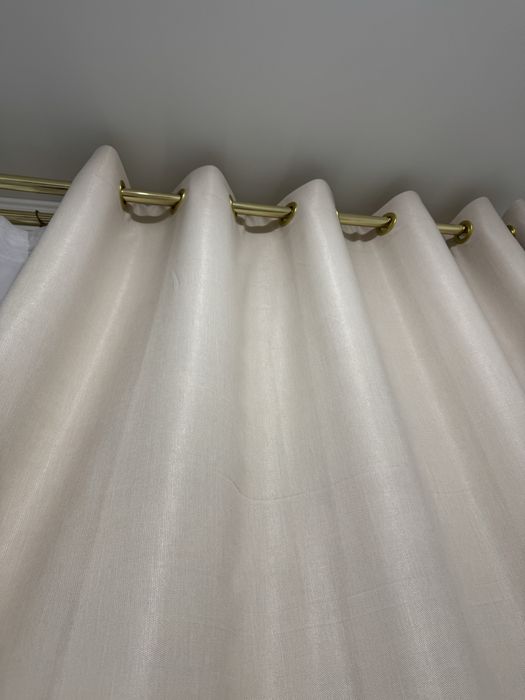 Продам шторы на люверсе вместе с гардином