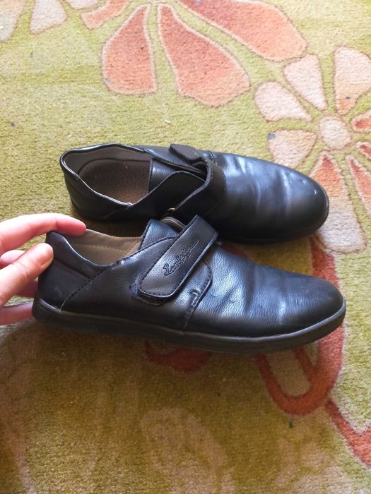 Обувь на мальчика р-р:32