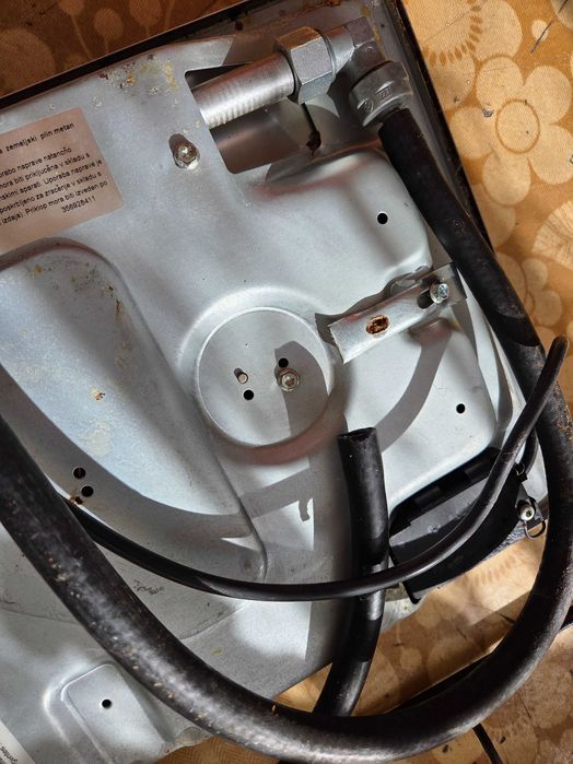 Газов котлон за вграждане Електролукс с вентил