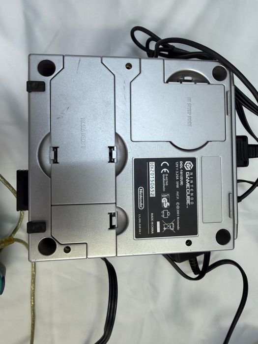 Consola Nintendo GameCube Model DOL-101 i
