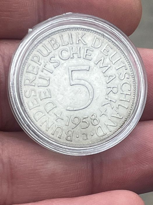 Moneda 5 marci 1958 j