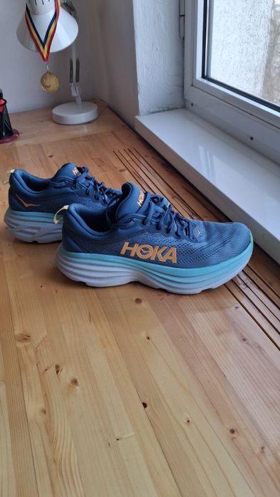 Hoka Bondi 8, mărimea 44,5