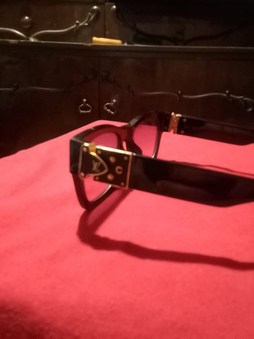 Продам брендовые очки
