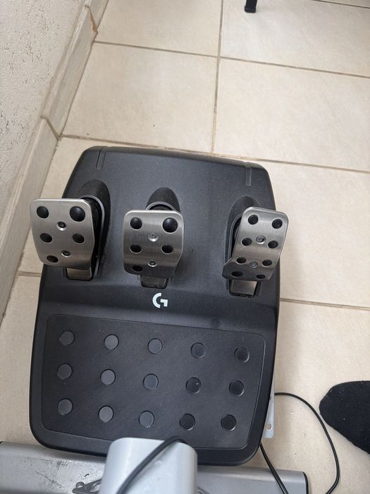 Volan gaming Logitech TrueForce G923 SE pedale+schimbator (PC/PS4/PS5)