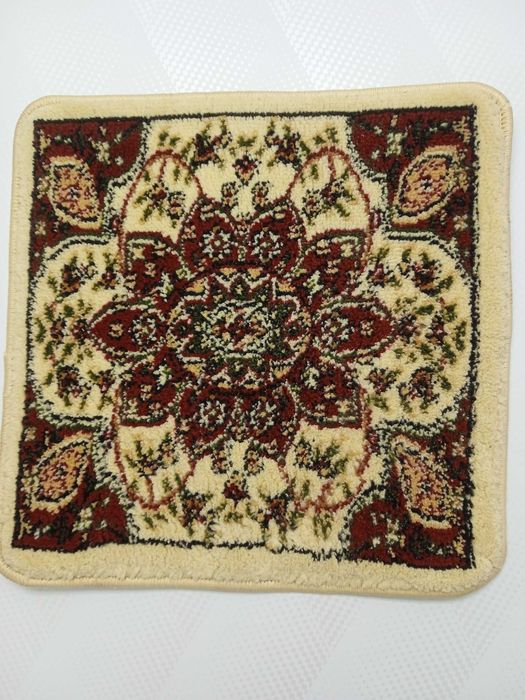 Коврики для стульев