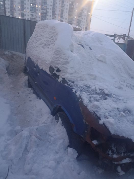 Продам Митсубиси Спейс руннер