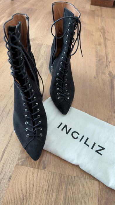 Намалена цена. Боти Ingiliz естествен велур
