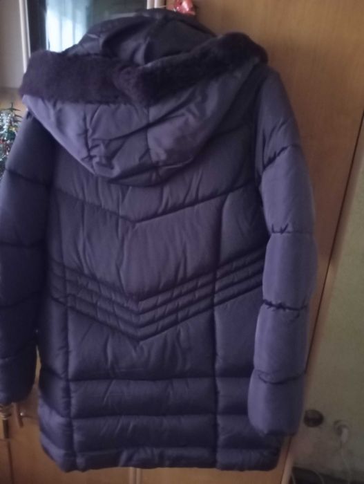 Geaca imblanita cu gluga