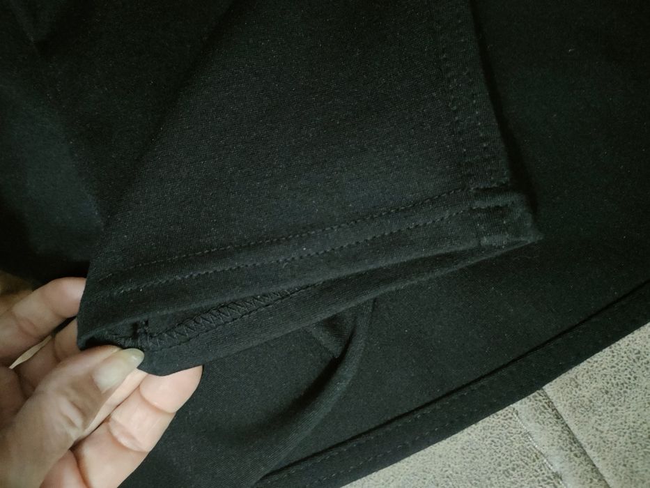 Продам женские брюки.