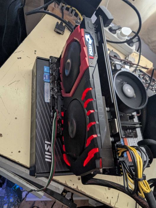 Placa video gaming RX 580 cu 8GB MSI Gaming X