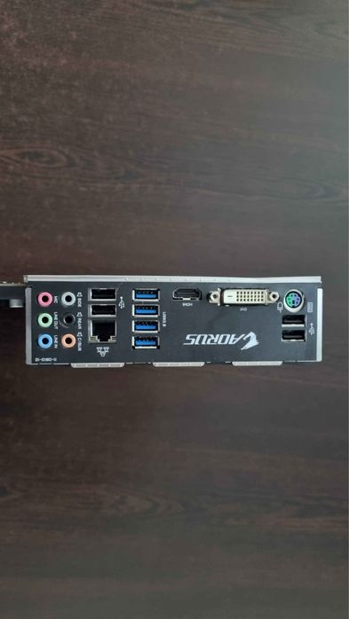 Placa de baza Gigabyte B450 Aorus Elite AM4 Gaming