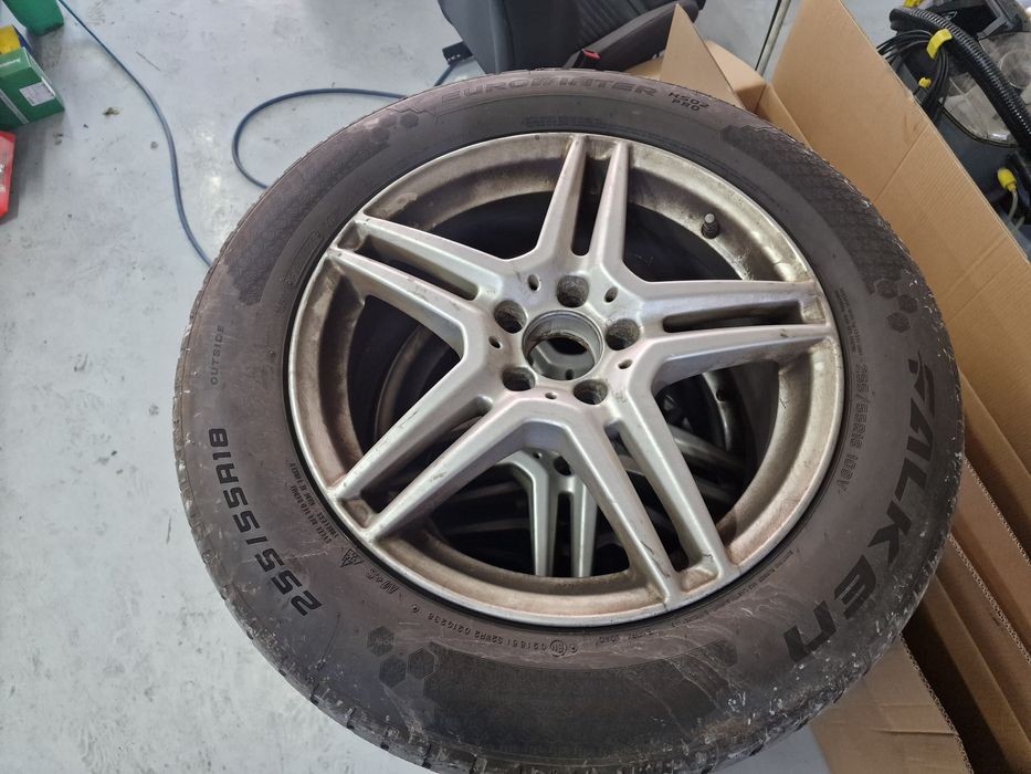 Гуми с Джанти Mercedes GLE W166 255/55 R18 2022 Dot