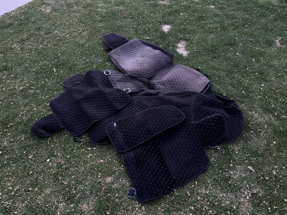 Продам чехлы в хорошем состоянии