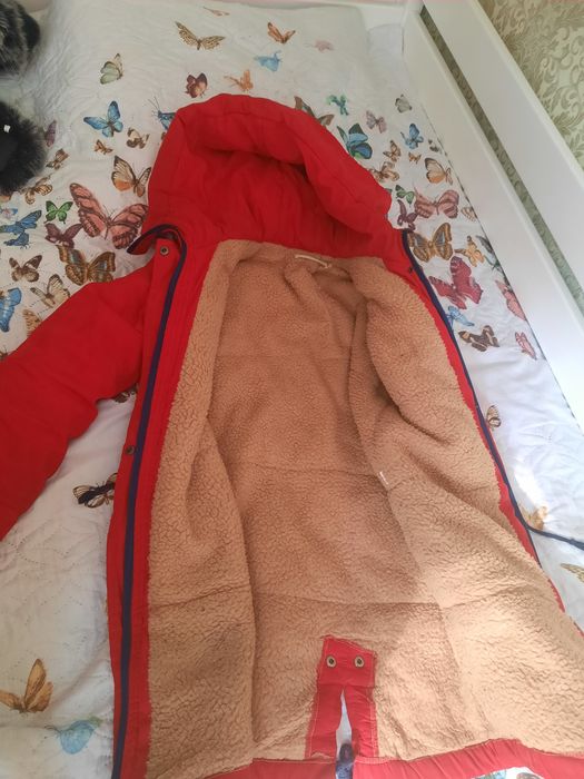 Продам куртку подростковую