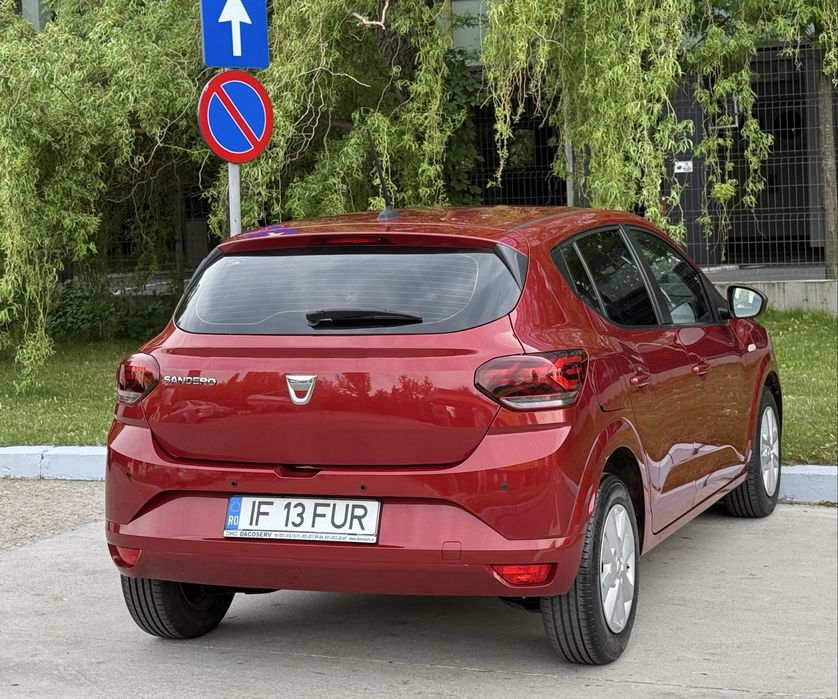 Dacia Sandero model Confort doar 33.000 km  Benzină 1.0 Tce Turbo 90 CP  Euro 6