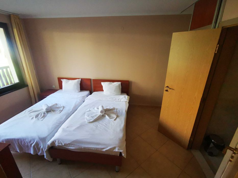 Продава се Тристаен апартамент в Свети Влас - 95 кв.м за 518 €/кв.м - Снимка #8