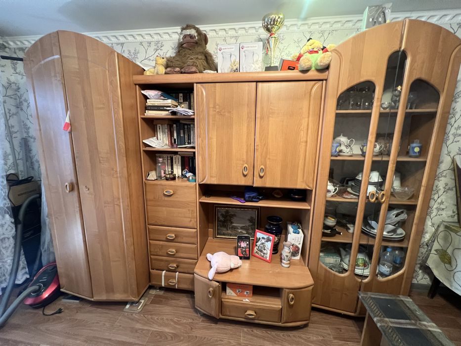 Шкаф-стенка для одежды