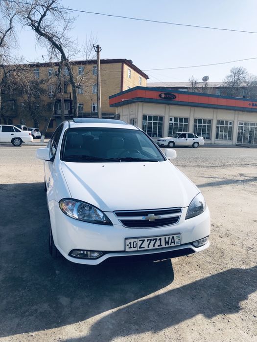 Jentra 3pazitsa avtomat