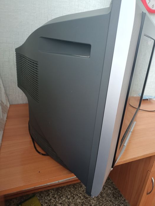 Panasonic colour TV