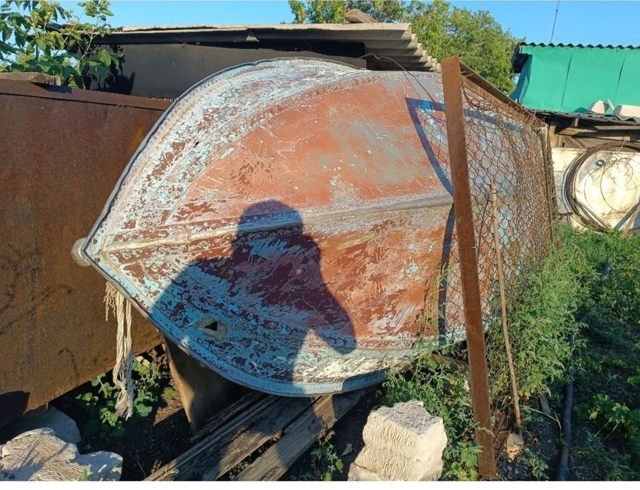 Лодка алюминиевая