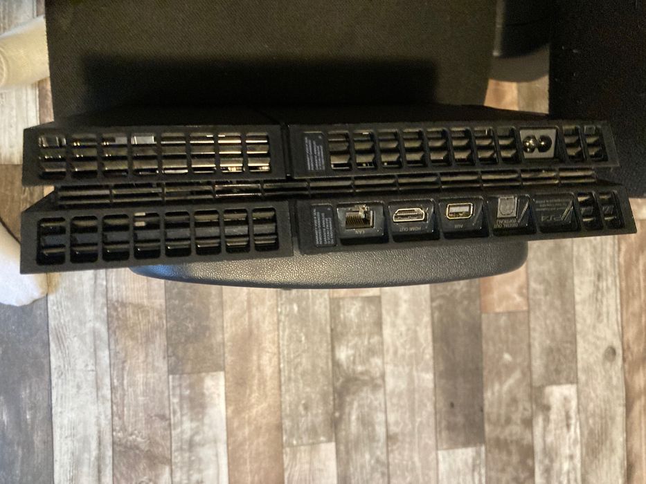 Ps4със волан добро състояние