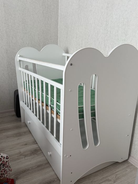 Продам детскую кровать