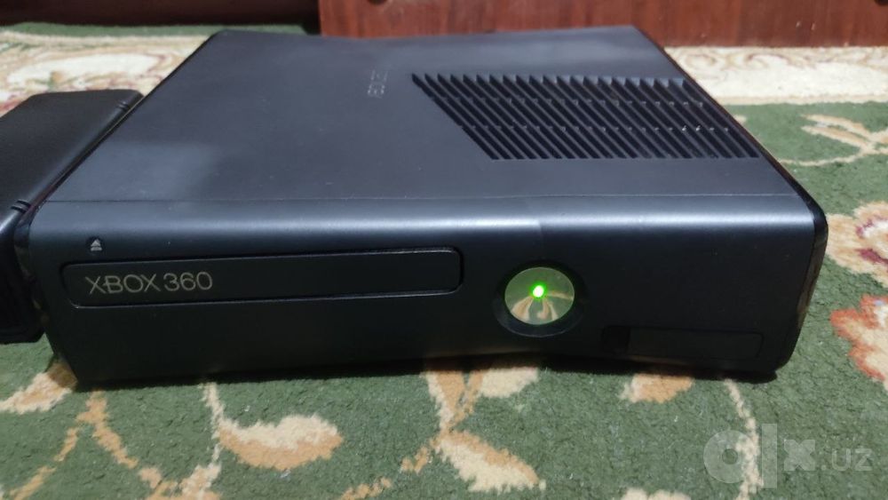 Xbox 360 slim holatiideal wireless controller va blok pitanya komplekt