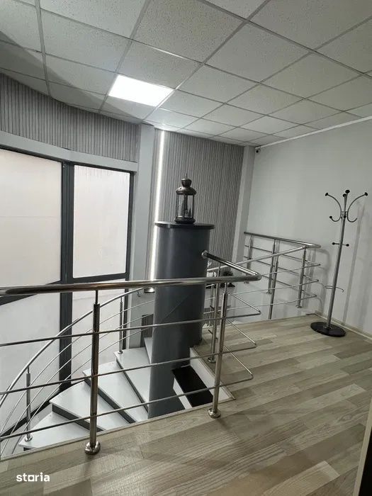 Spatiu comercial P+1, 440 mp, zona Brazda lui Novac