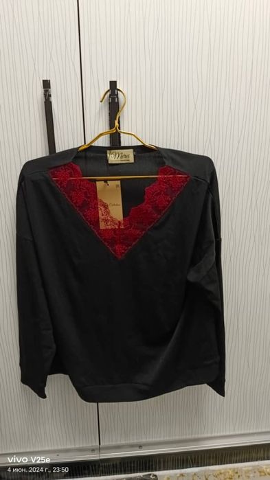 Продам турецкий кофта и платье