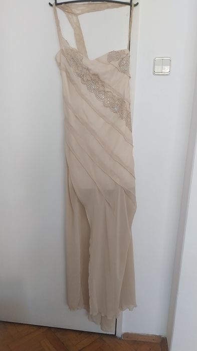 Официална дамска рокля-телесен цвят-M