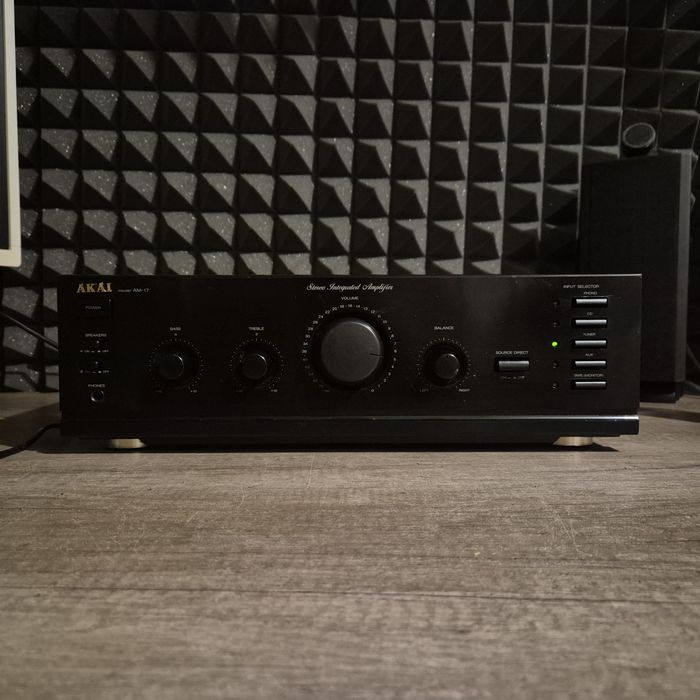 ТОП ЦЕНА! Усилвател Akai AM-17
Усилвател Akai AM-17