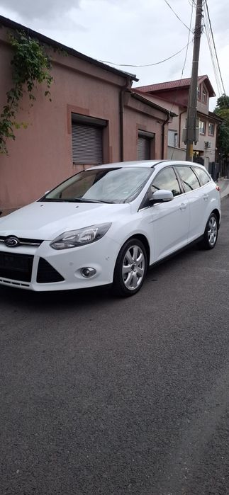 FORD Focus 2014 — imagine 3