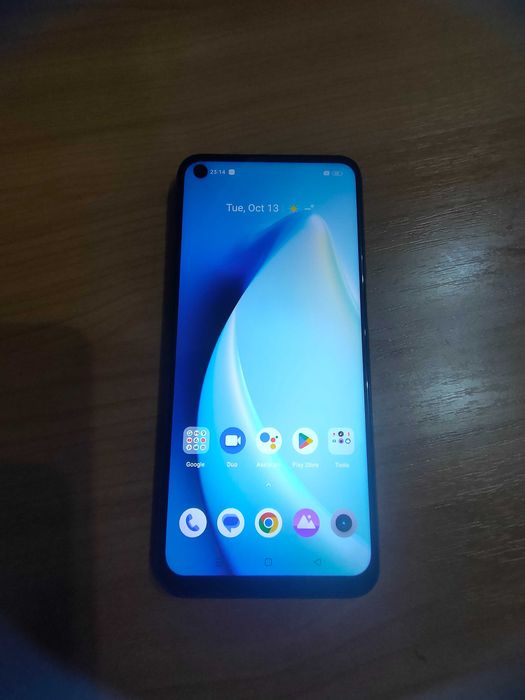 Vând Realme 8  5G