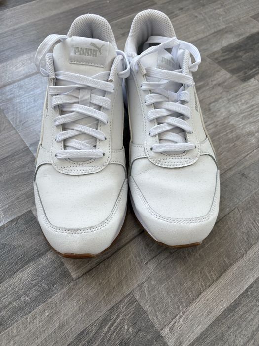 Puma бели 40ти номер